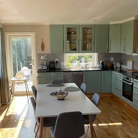 Hellesoy Holiday home Bovagen