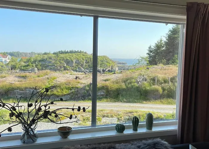 8 Person In Hellesoy-by Traum *