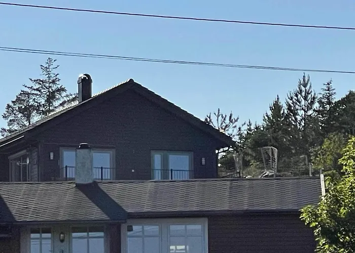 8 Person In Hellesoy-by Traum * Bovagen