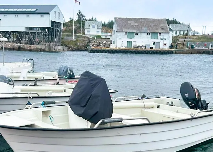 Дом отдыха 8 Person In Hellesoy-by Traum *